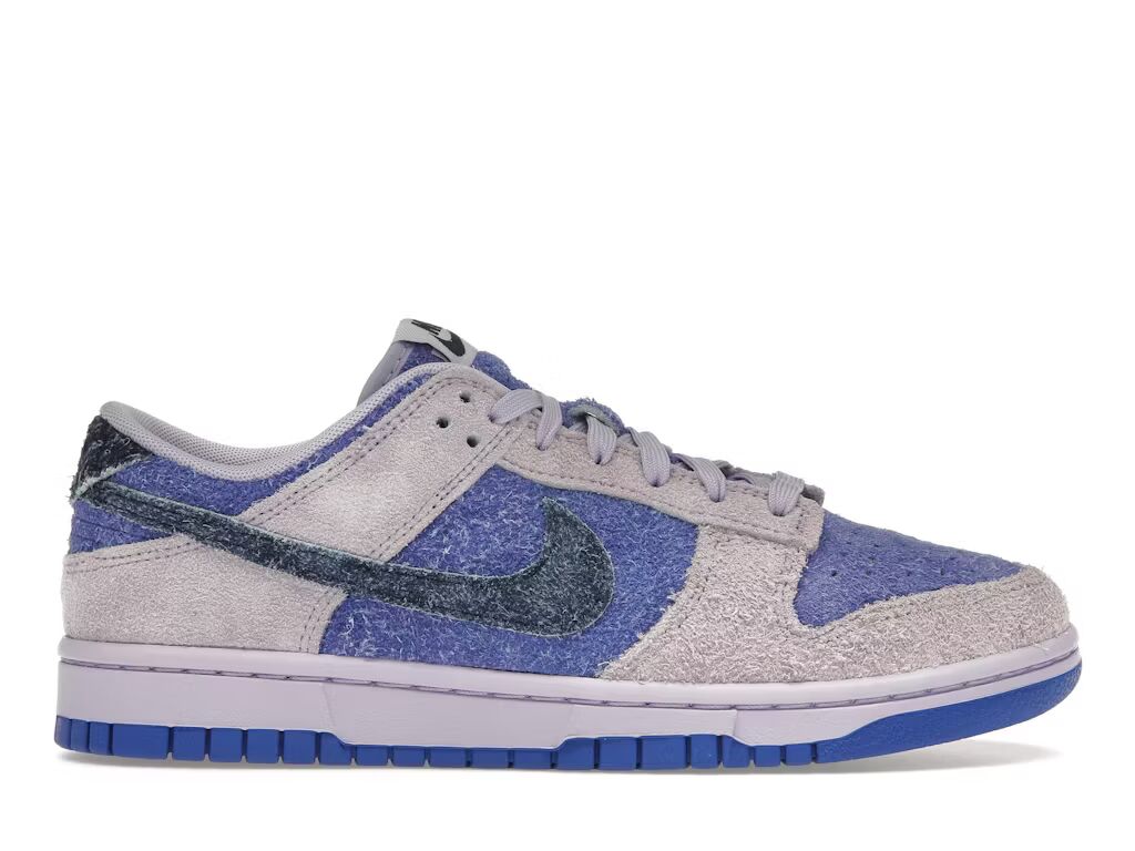 Nike Dunk Low SE Hydrangeas