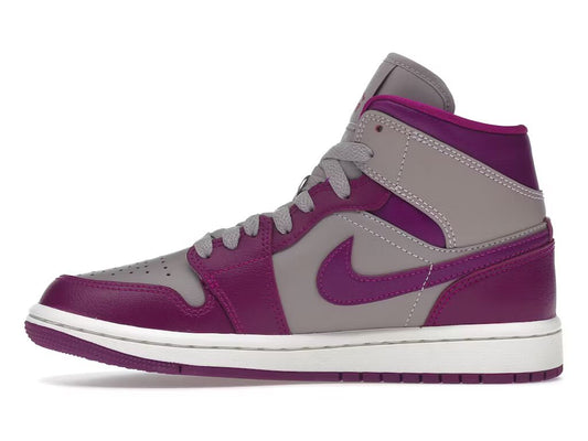 Jordan 1 Mid Magenta