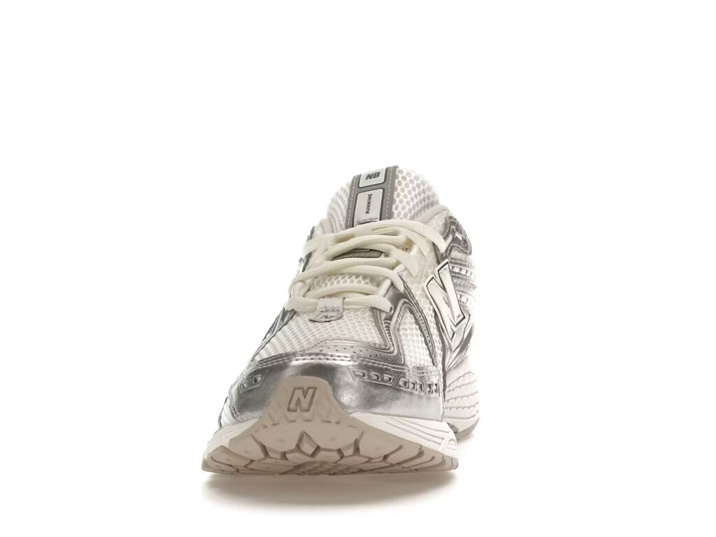 New Balance 1906R Silver Metallic Cream
