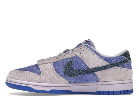 Nike Dunk Low SE Hydrangeas